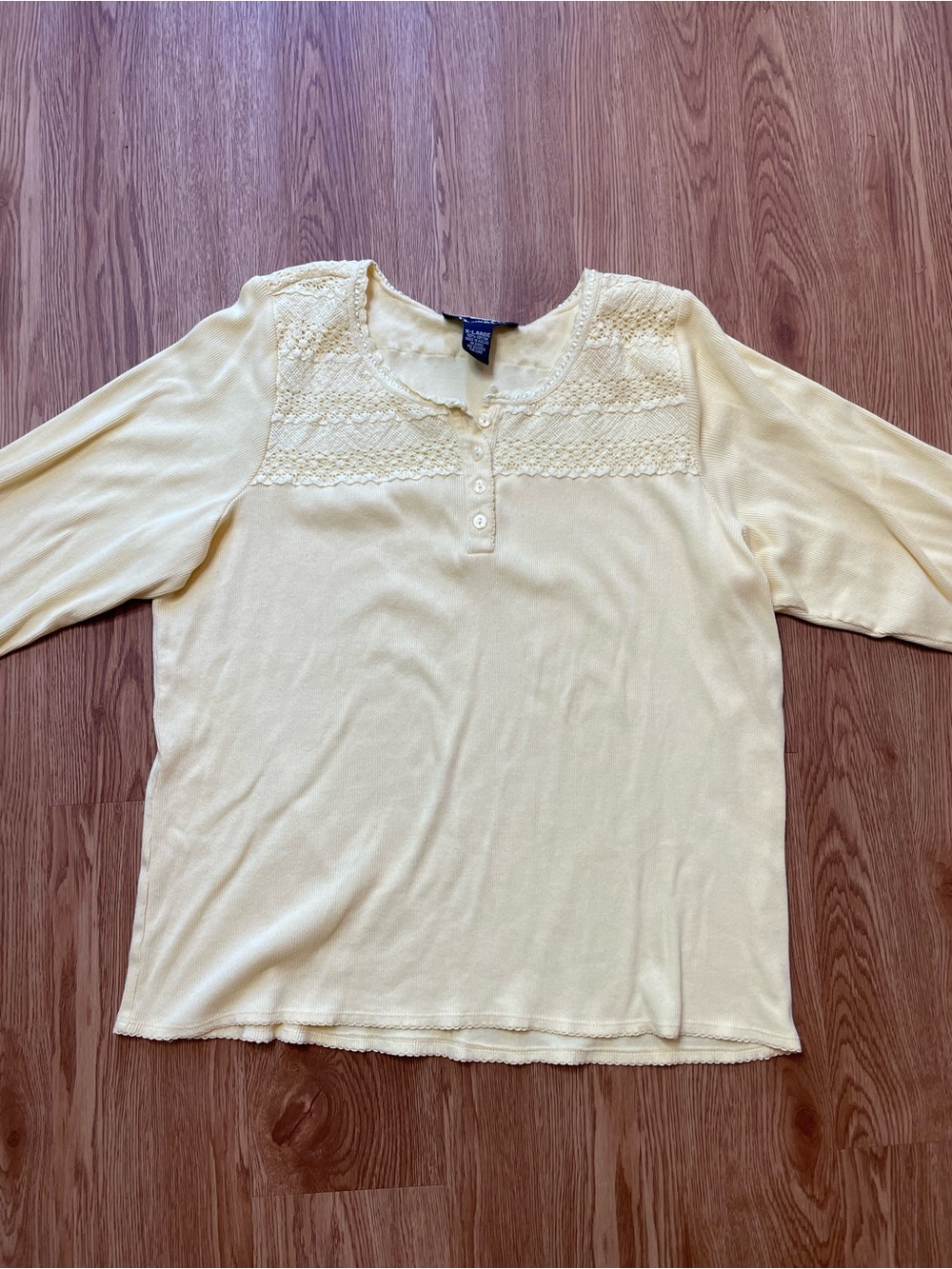 Denim & Co. Pastel Yellow Lace Yoke Knit Henley Top - XL